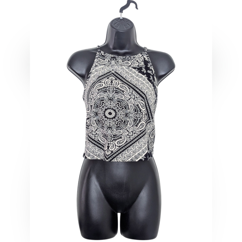 Torrid Foxy High Neck Crop Top (Torrid 0)